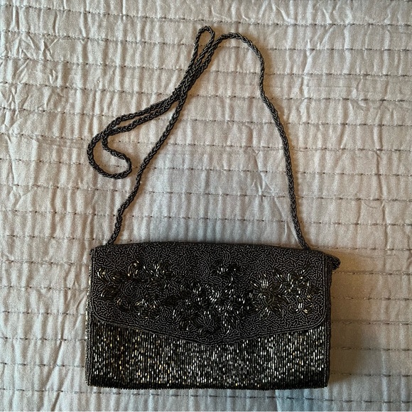 La Regale Handbags - La Regale vintage black beaded evening bag